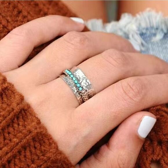 Boho Style Wide Ring Hammered Inlaid Turquoise Rotatable Design For Releasing - Picture 2 of 8